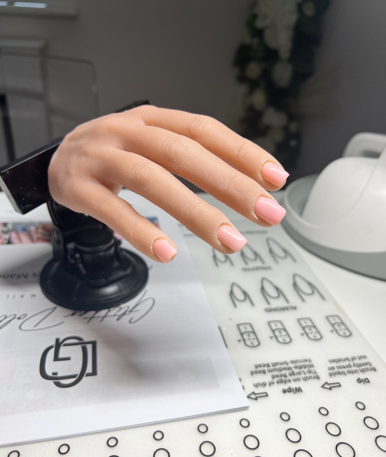 THE NAIL TECHNICIAN PROGRAMME