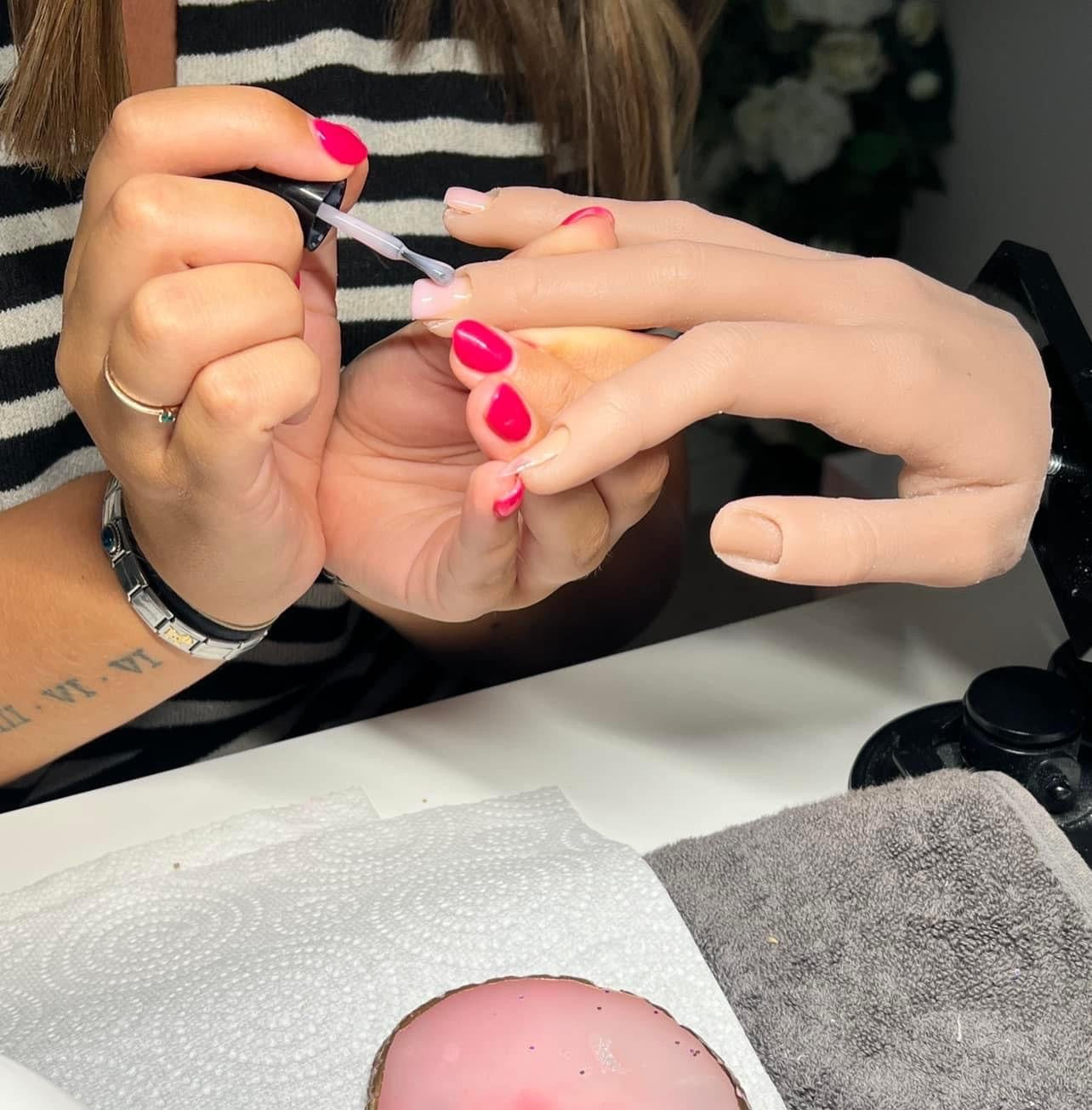 THE BUILDER GEL METHOD